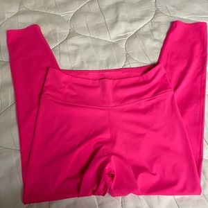 Electric pink NIKE leggings—worn once